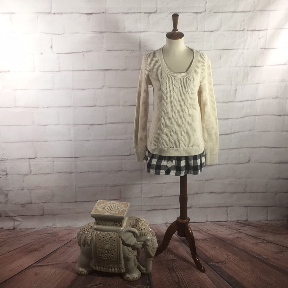 Motherhood Maternity Cable knit Crewneck Sweater